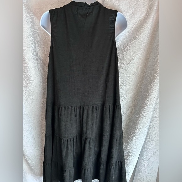 Max Studio sleeveless dress with tassel tie - Picture 4 of 4